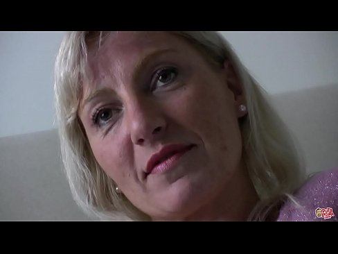❤️ Mama pe care am futut-o cu toții ... Doamnă, purtați-vă frumos! at ro.bsglass.ru